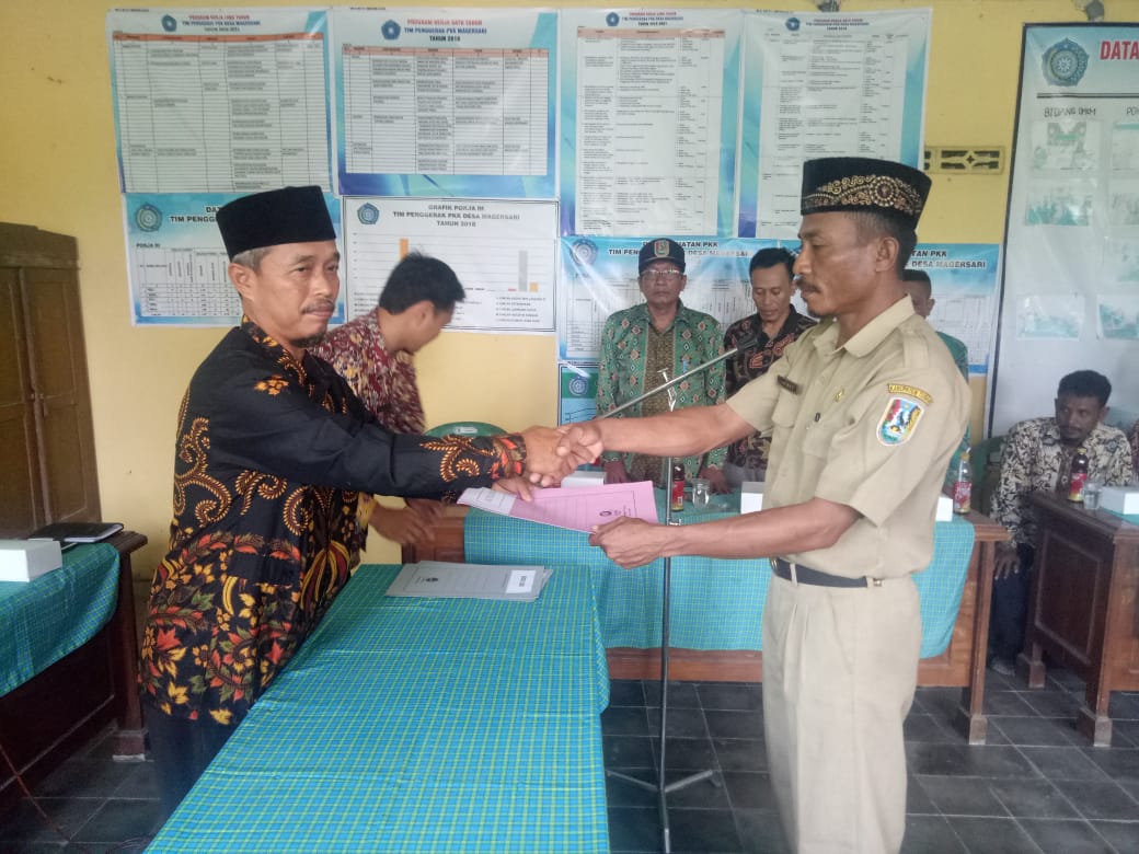 PENGUKUHAN BAPAK RAJIMAN SEBAGAI KADUS KAJANGAN